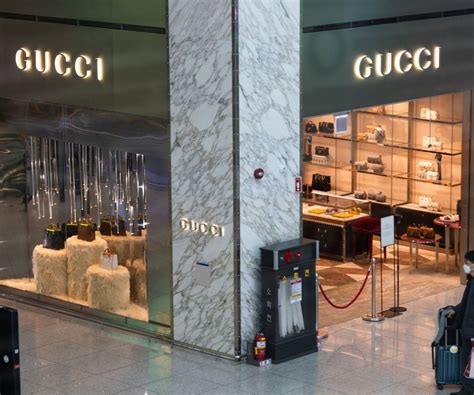 tiendas gucci en colombia